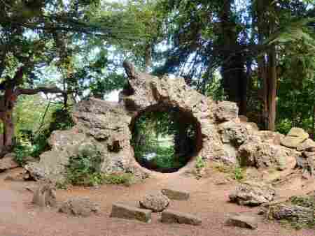 Lakeside Rockwork